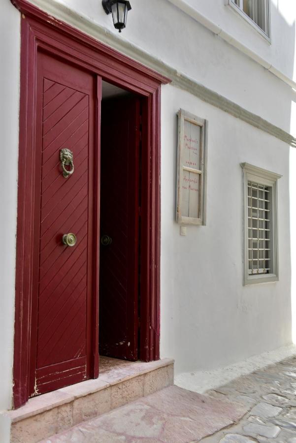 Mastoris Mansion Hotel Hydra  Exterior photo