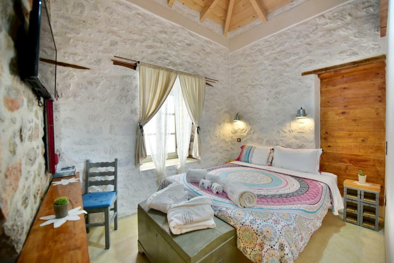 Mastoris Mansion Hotel Hydra  Exterior photo