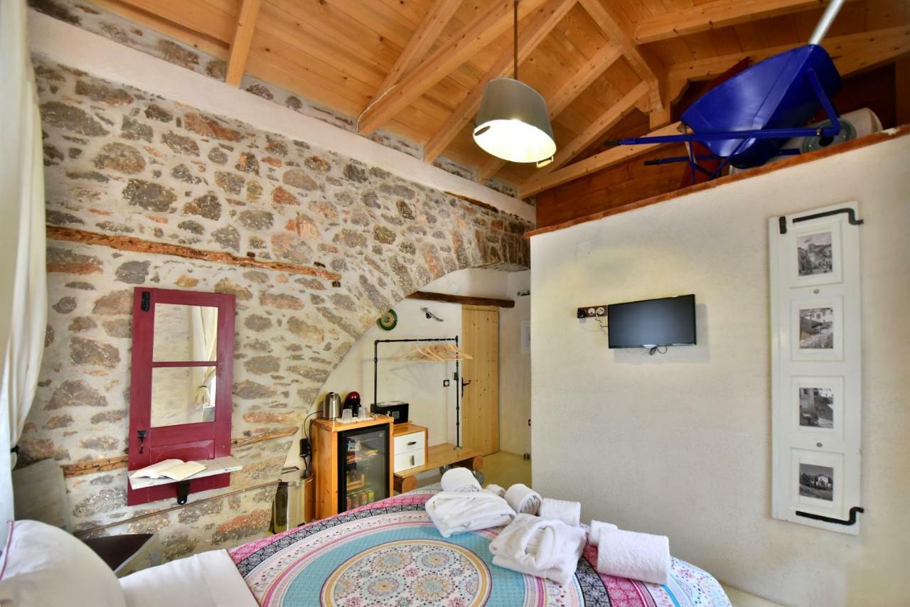 Mastoris Mansion Hotel Hydra  Exterior photo