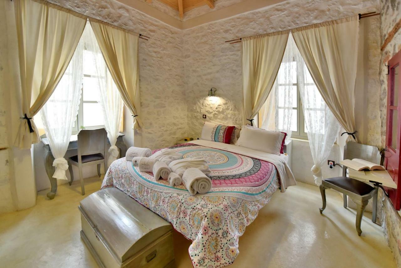 Mastoris Mansion Hotel Hydra  Exterior photo
