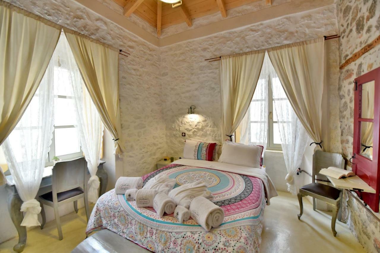 Mastoris Mansion Hotel Hydra  Exterior photo